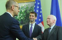 "Путин - агрессор, и Россия должна заплатить за это цену", - премьер