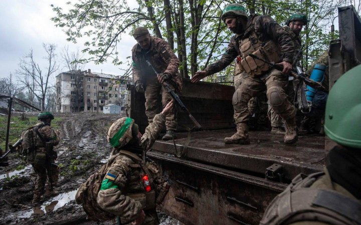 ЗСУ відтіснили російську лінію фронту на північний захід від Бахмута, − британська розвідка