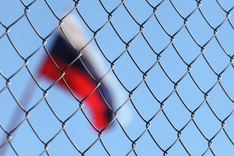 Евросоюз намерен продлить санкции против России