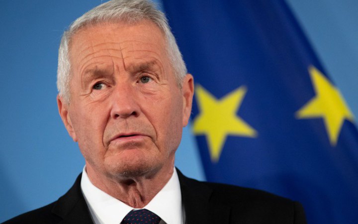 Експрем’єр Норвегії Ягланд потрапив під корупційне розслідування через ймовірні контакти з Епштейном