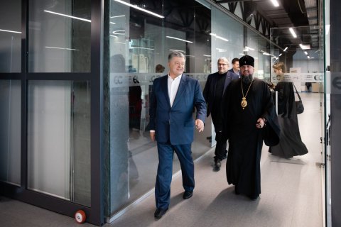 Порошенко встретился с митрополитом Епифанием