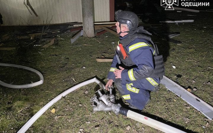 Росія вдарила по Одеській області: є постраждалий та руйнування
