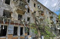 Росіяни вдарили з авіації по середмістю Херсона: 18 людей поранені, серед них — дитина (оновлено)