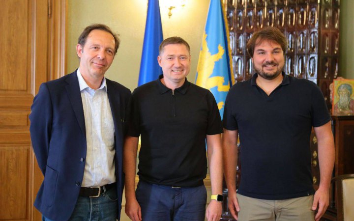 У Львівській області планують створити більше тисячі місць для проживання вимушених переселенців