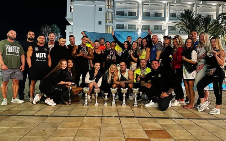 Українські бодібілдери вибороли 9 медалей на чемпіонаті світу