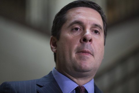 Глава расследования о связях штаба Трампа с Кремлем взял самоотвод