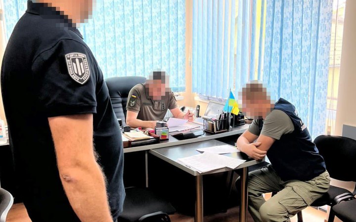 В Івано-Франківську фіктивно брали на “військову службу” родичів очільників міста та футболістів місцевого клубу, - ДБР
