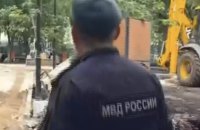 Верховний суд Росії підтвердив заборону участі в виборах партії «Яблоко». Біля його будівлі затримали понад 80 людей