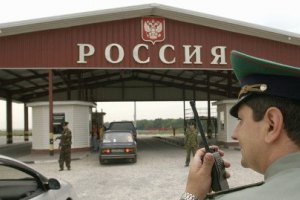 На границе с Россией образовались очереди фур из-за новых правил ТС