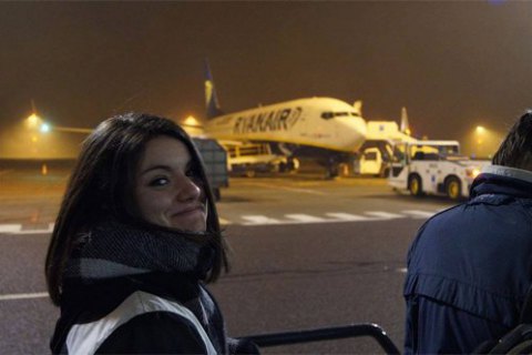 Самолет Ryanair впервые в истории совершил посадку в украинском аэропорту