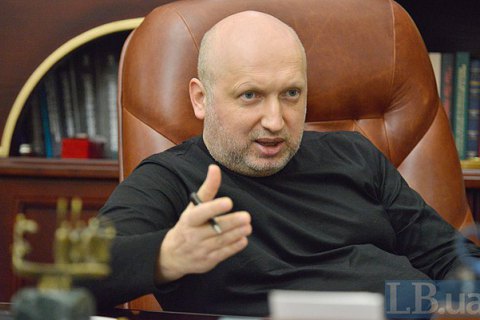 Турчинов виступив за якнайшвидше введення візового режиму з РФ