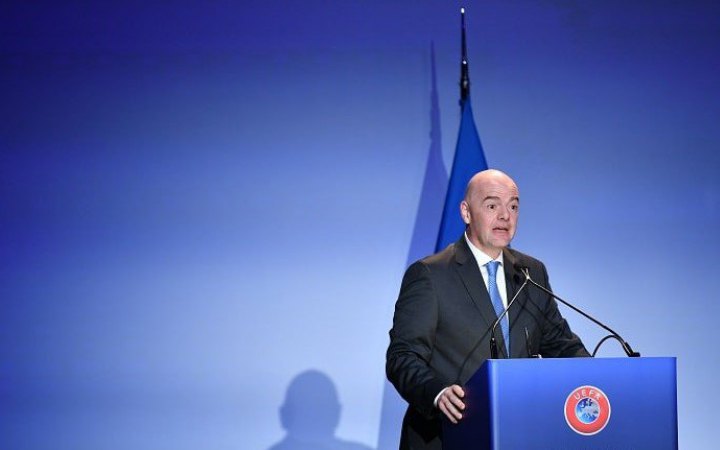 Футбол не может остановить войну, мы можем только требовать мира, - президент ФИФА