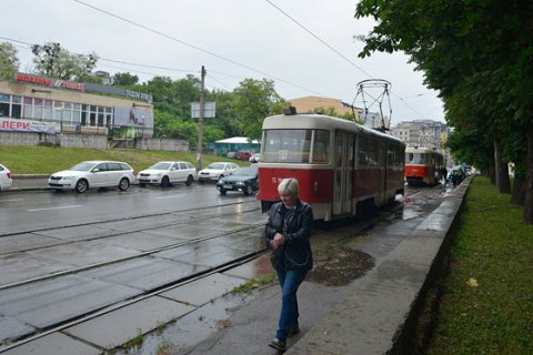 Кабмин рассматривает возможность запуска общественного транспорта на втором этапе ослабления карантина
