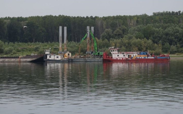 Судноплавство Дунаєм до порту Констанца в Румунії зупинили: владу просять втрутитись