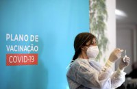 Johnson & Johnson подала заявку на регистрацию вакцины от COVID-19 в Европе 