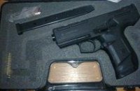 В Днепропетровск пытались незаконно ввезти 50 пистолетов из Турции