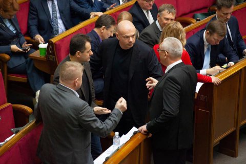 ​Депутатская группа "За будущее" оформилась в партию во главе с Палицей