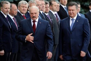 Журналистов не выпускают из Рады из-за Лукашенко 