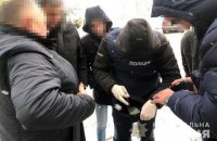 У Львові затримали лісничого при отриманні $1500 хабара