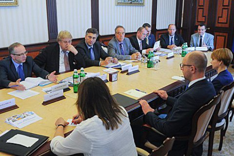 Украина выполнила все условия МВФ для получения второго транша, - Яценюк