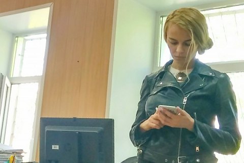 Тверський суд Москви засудив українку до 10 діб арешту