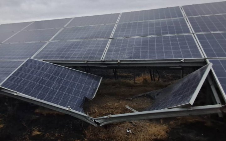 На Нікопольщині через російські обстріли пошкоджене підприємство