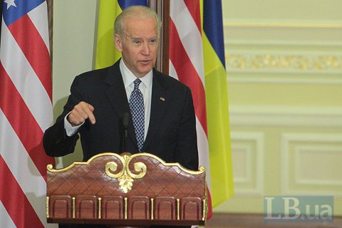 Байден визнав корупцію головною проблемою України