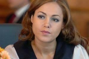 Королевская свалила на бюрократов задержки выплат на ребенка