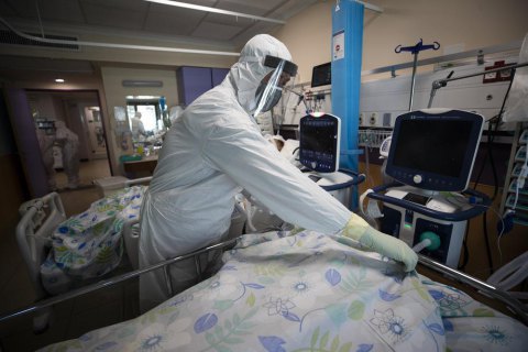 Украина обогнала Израиль по количеству инфицированных с начала пандемии и вышла на 24 место в мире