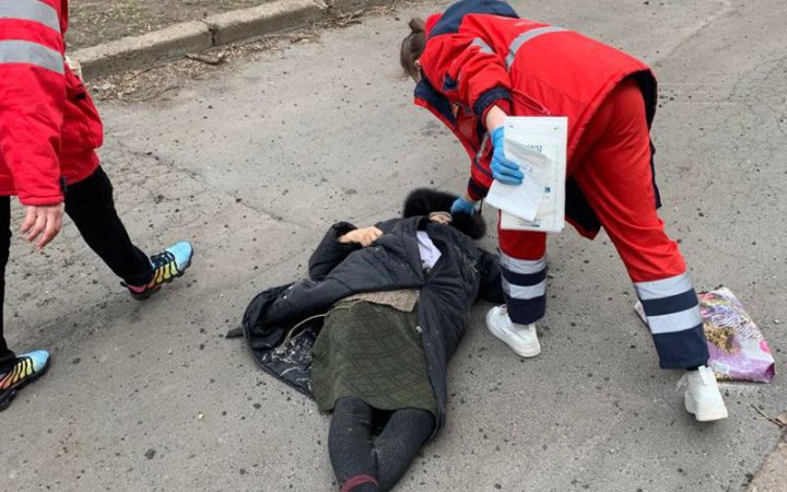 Оккупанты обстреляли место раздачи гуманитарной помощи в Угледаре, известно о двух погибших