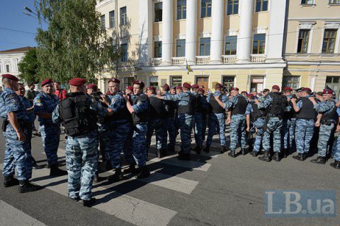 Більш ніж 3 тисячі міліціонерів у Києві та області не пройшли переатестацію