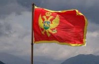 Россия возмутилась черногорскими билбордами о "русском сапоге на шее"