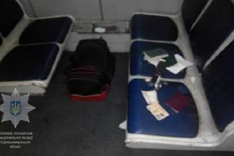 Мужчина насмерть избил пассажира электрички за 160 гривен и мобильный телефон