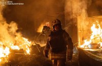 Після російської атаки у Хмельницькому через повторну детонацію травмовані рятувальники