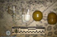 Жителей многоэтажки в Ровно эвакуировали из-за пьяного дебошира-военного