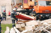 Луцькі рятувальники завершили роботи на місці обвалу будинку