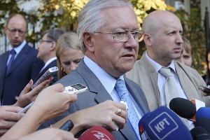 "Батькивщина" и НРУ решили идти на выборы одним списком