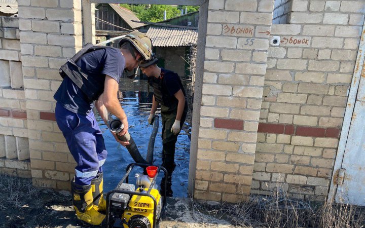 На півдні залишається підтопленим 41 населений пункт