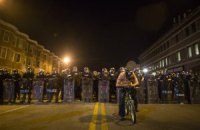 ​В Балтиморе ввели комендантский час: задержаны 10 нарушителей