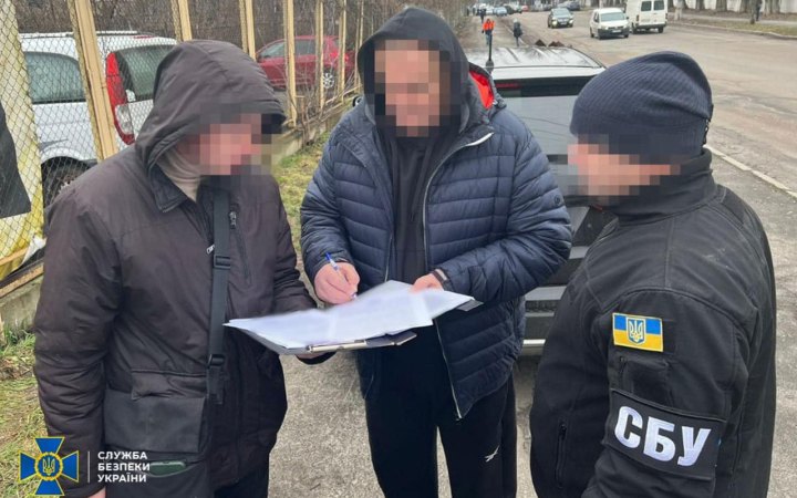 У Києві затримали колаборанта, який співпрацював із росіянами на Луганщині 
