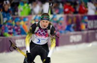 Олимпийская чемпионка по биатлону ждет ребенка и пропустит сезон