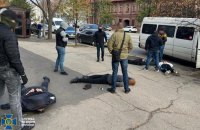 СБУ затримала на Запоріжжі рекетирів, які хотіли "віджати" бізнес автоперевізників
