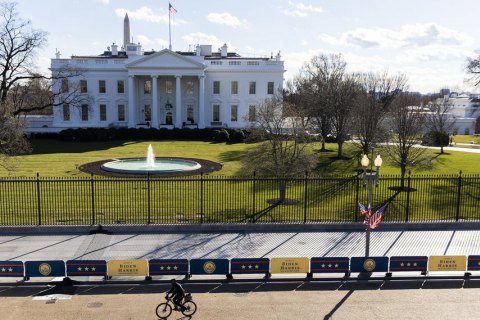 США продовжують бачити значну присутність російських військ в Україні та поблизу її кордону, - CNN