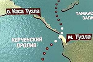 Россияне 15 часов стоят в очереди, чтобы выехать из Крыма