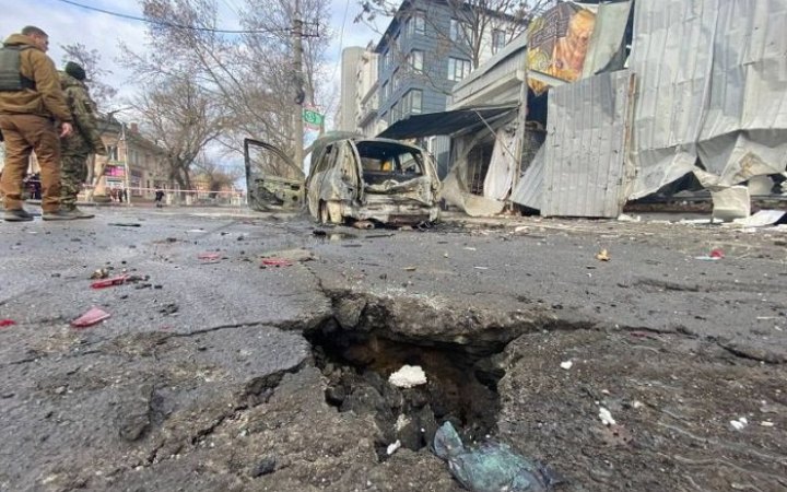 Окупанти 67 разів обстріляли Херсонщину: є влучання у медичний заклад, двоє людей загинули