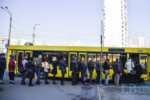 Службы такси Uber и Bolt будут бесплатно перевозить врачей во время карантина