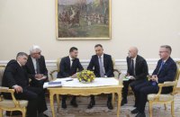 Зеленський обговорив з Дудою енергетичну співпрацю "у трикутнику Польща-Україна-США"