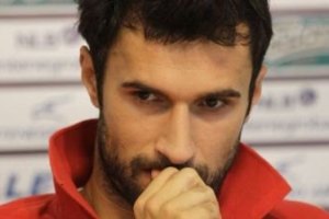 Вучинич примет участие в игре против сборной Украины