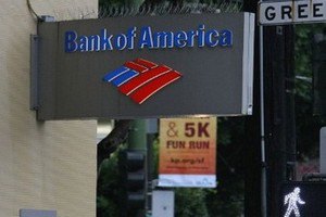 Власти США подали в суд на 17 крупных банков