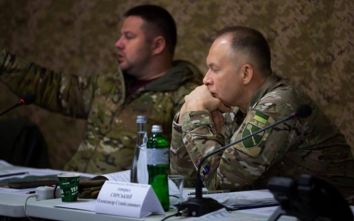Сирський: Сили оборони продовжують утримувати північну частину Покровська